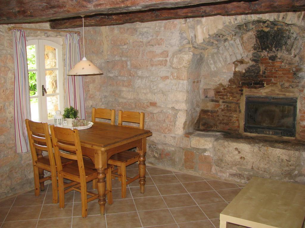Domaine Audubert Guest House Saint-Antonin-Noble-Val Exterior photo
